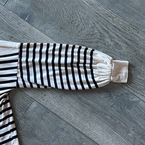 CAbi Striped Top S (Runs Large) - Picture 3 of 6